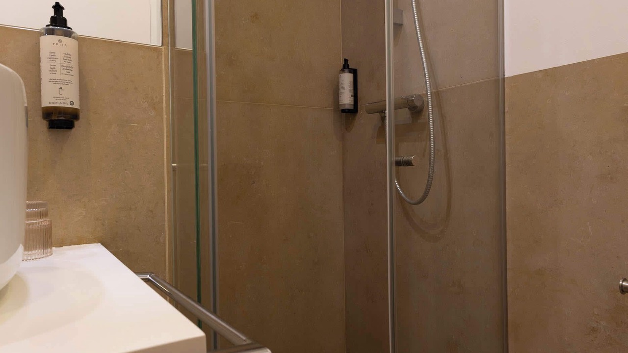 Photo of Bathroom in Lanhelas