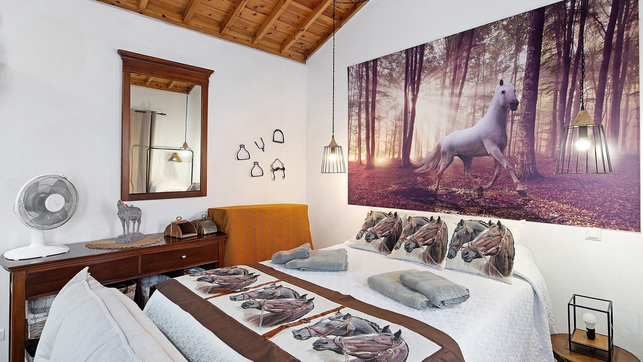 Photo of Bedroom in Angra do Heroismo