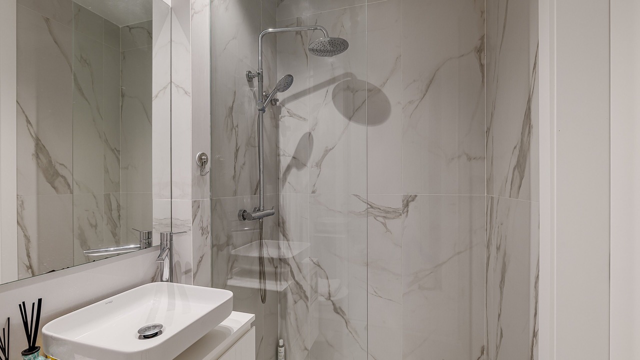 Photo of Bathroom in Caixas