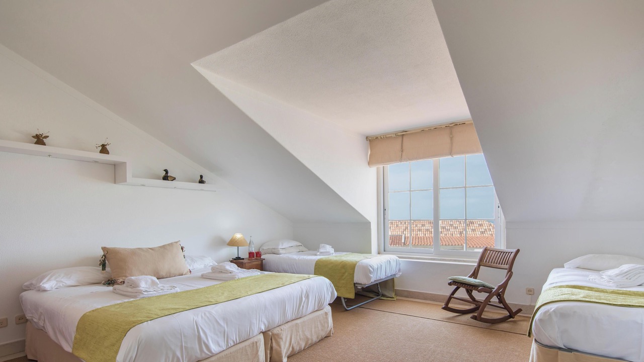 Photo of Bedroom in Azenhas do Mar
