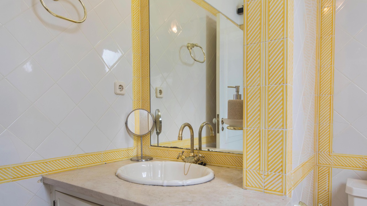 Photo of Bathroom in Azenhas do Mar