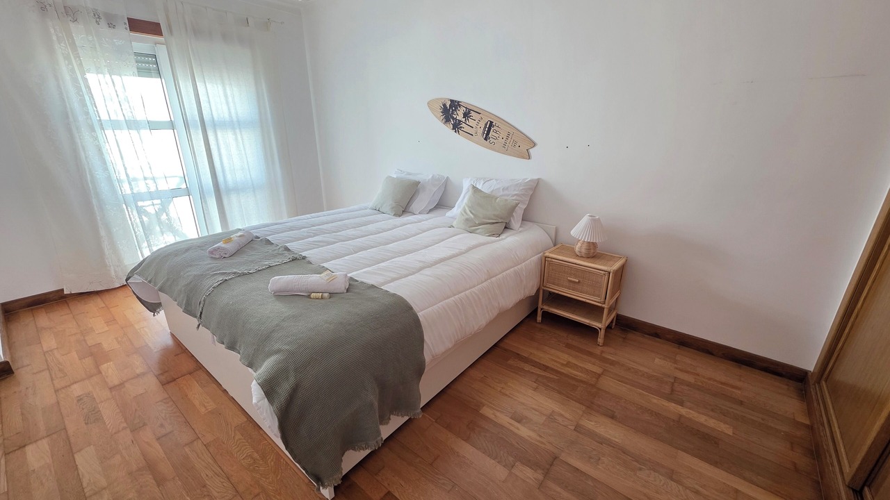 Photo of Bedroom in Peniche