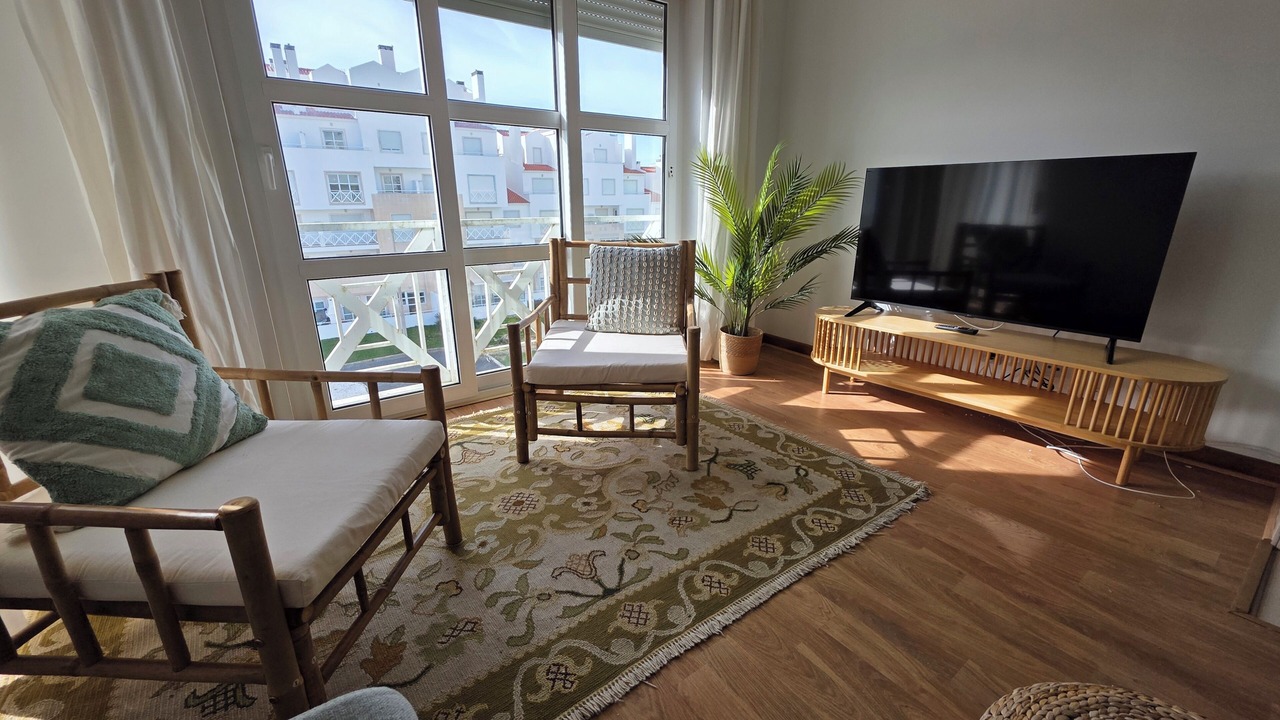 Photo of Livingroom in Peniche