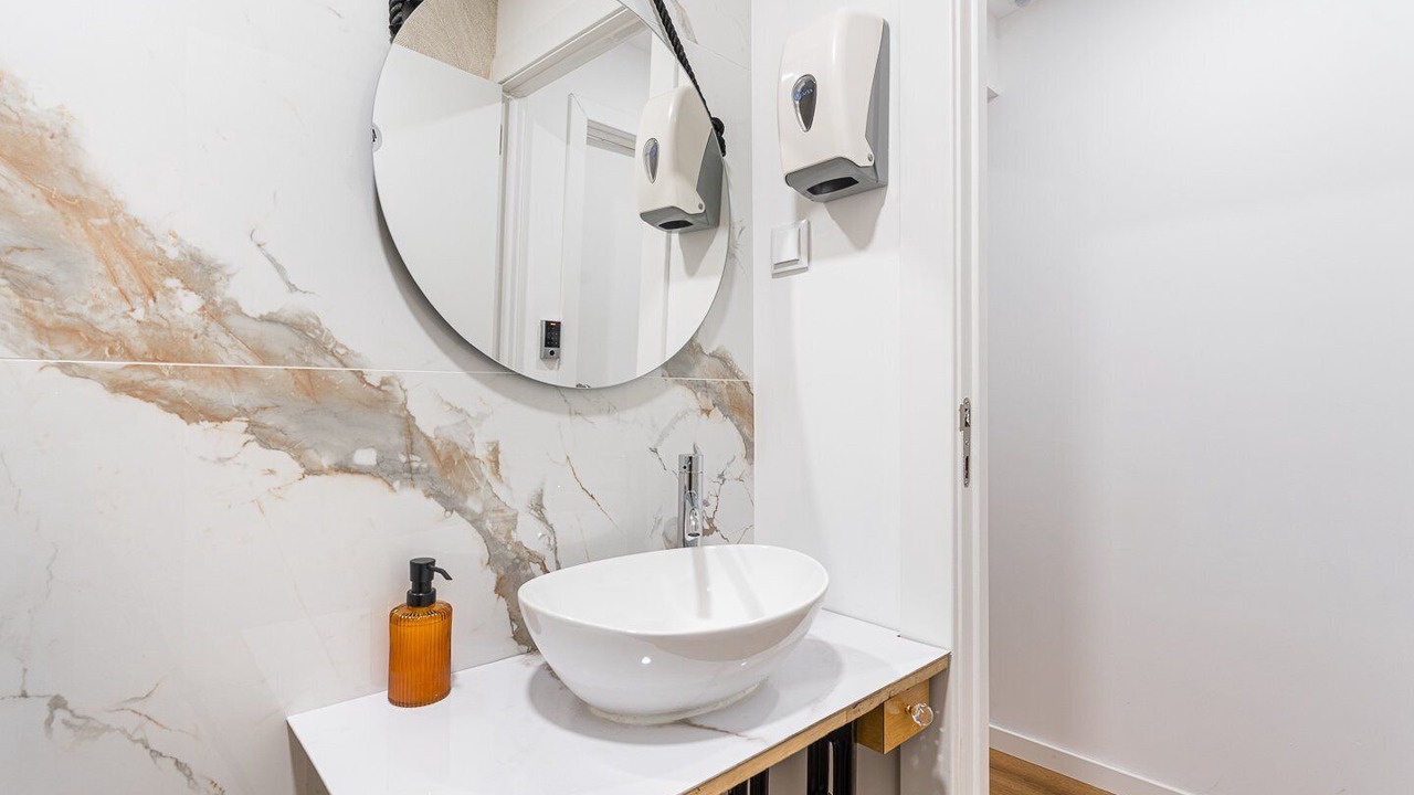 Photo of Bathroom in Lordelo do Ouro e Massarelos