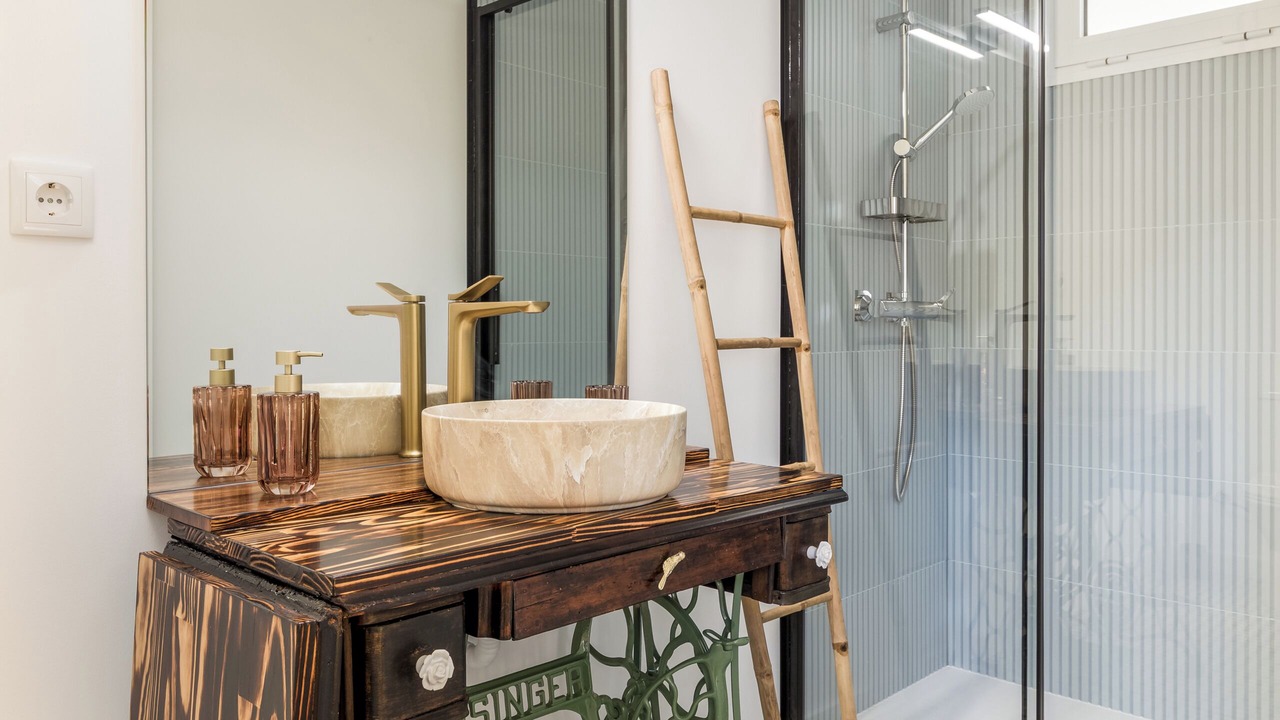 Photo of Bathroom in Troviscal
