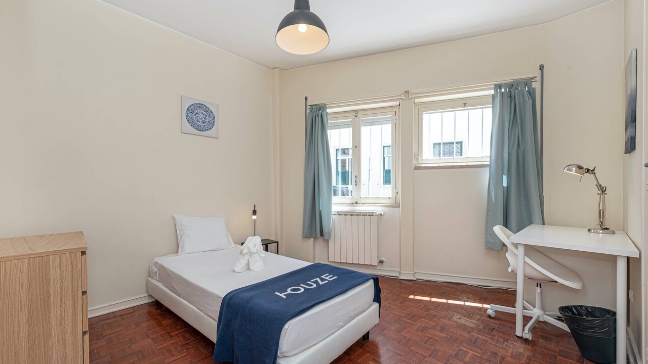 Photo of Bedroom in Lisbon Old Town