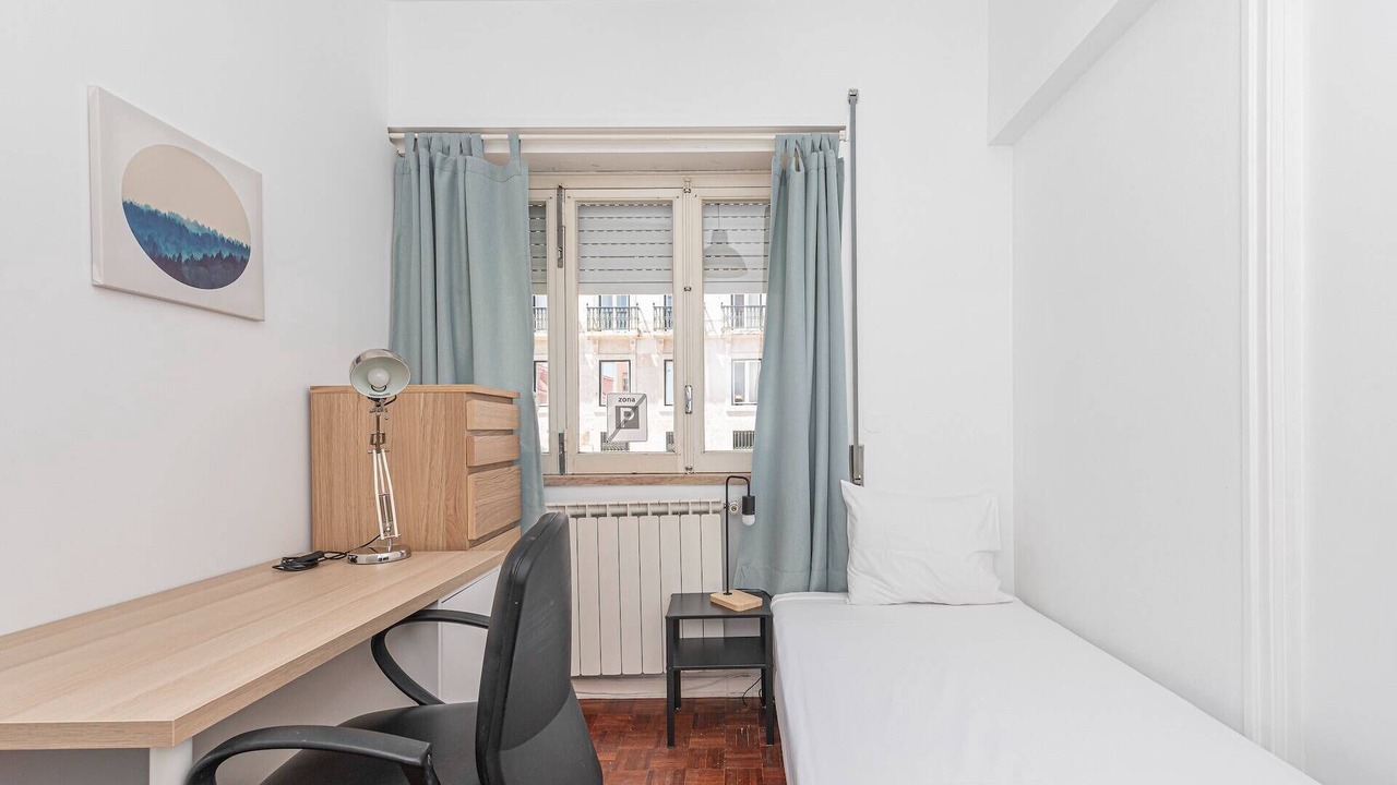 Photo of Bedroom in Lisbon Old Town