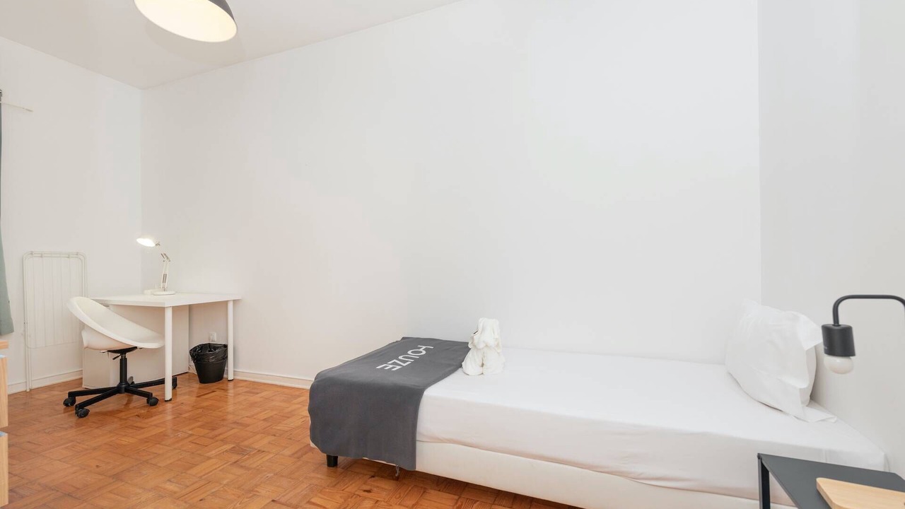 Photo of Bedroom in Lisbon Old Town