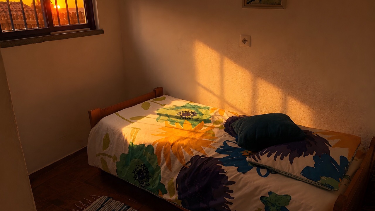 Photo of Bedroom in Azenhas do Mar