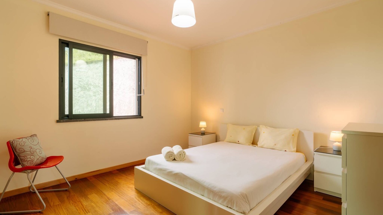 Photo of Bedroom in Canhas