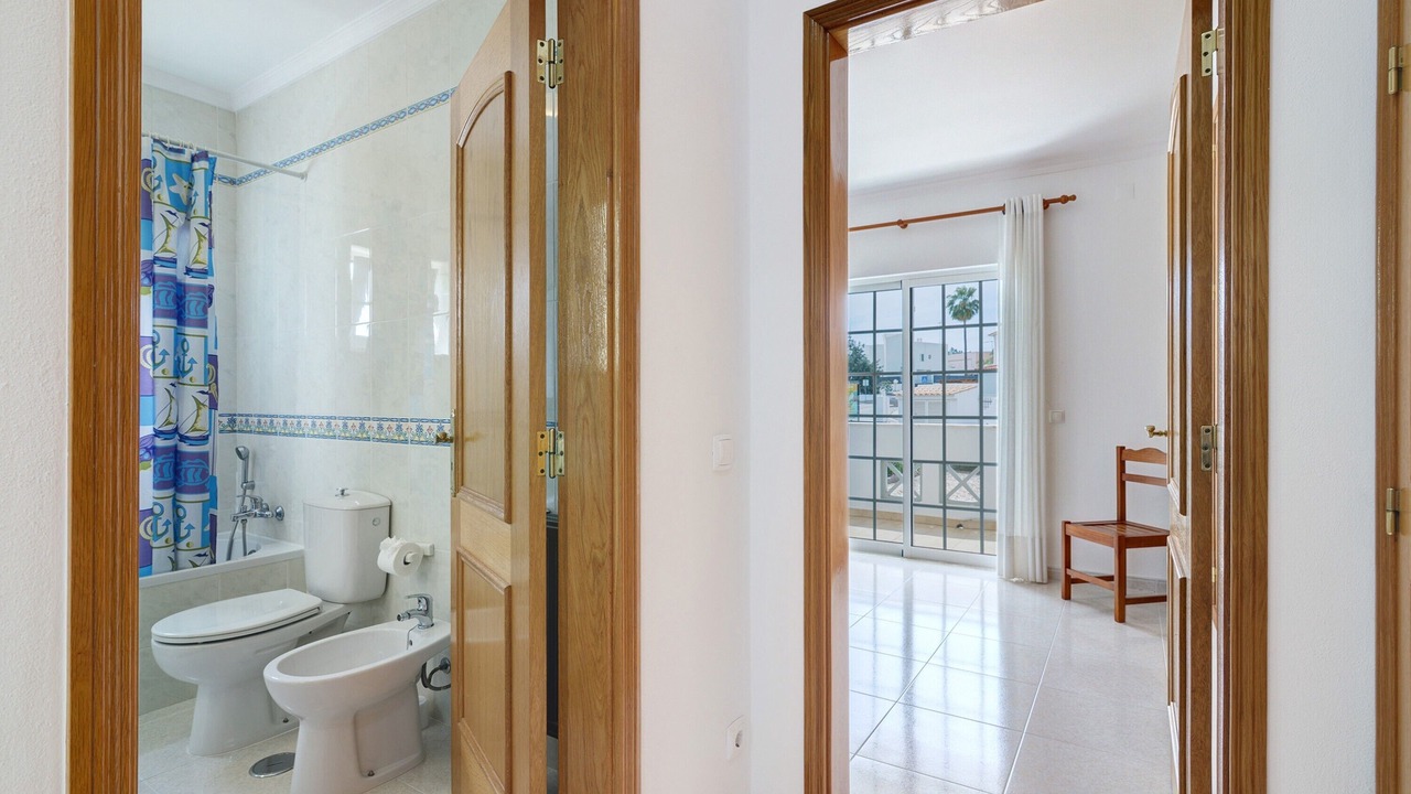 Photo of Bathroom in Vale de Carro