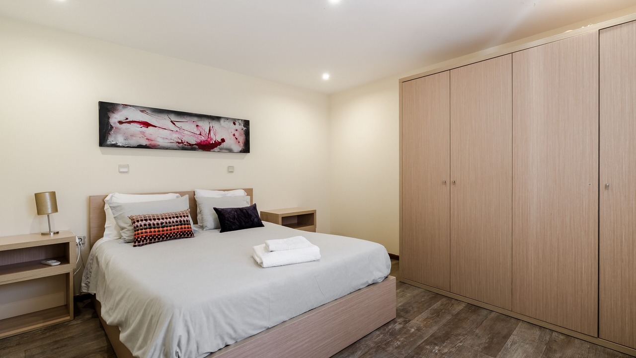 Photo of Bedroom in Rates