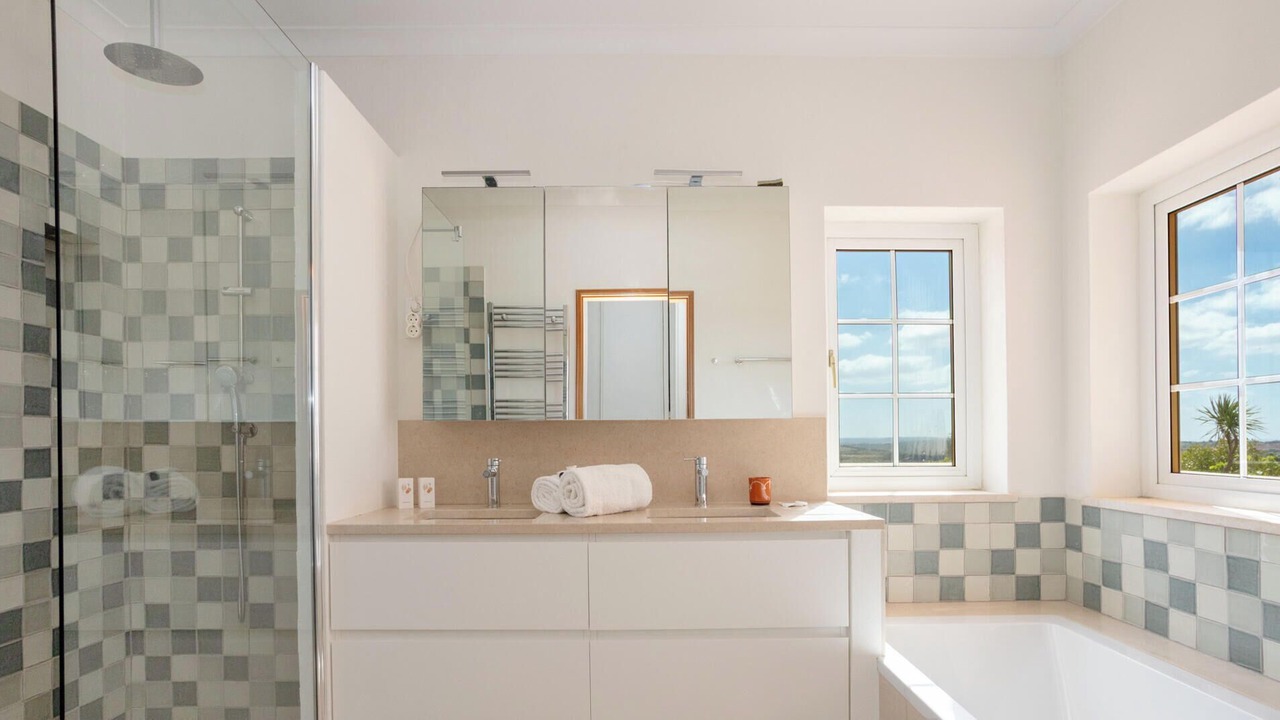 Photo of Bathroom in Colegio