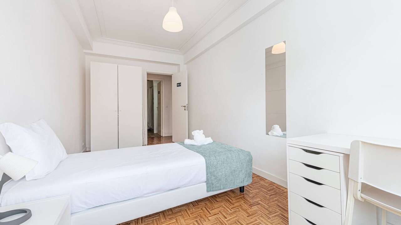 Photo of Bedroom in Campolide