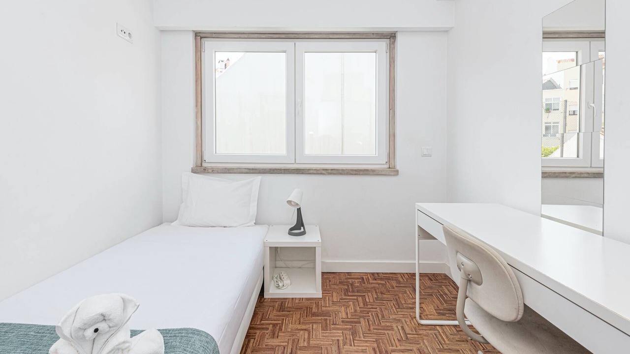 Photo of Bedroom in Campolide