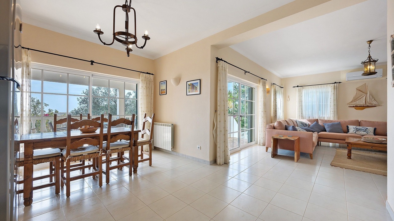 Photo of Livingroom in Luz