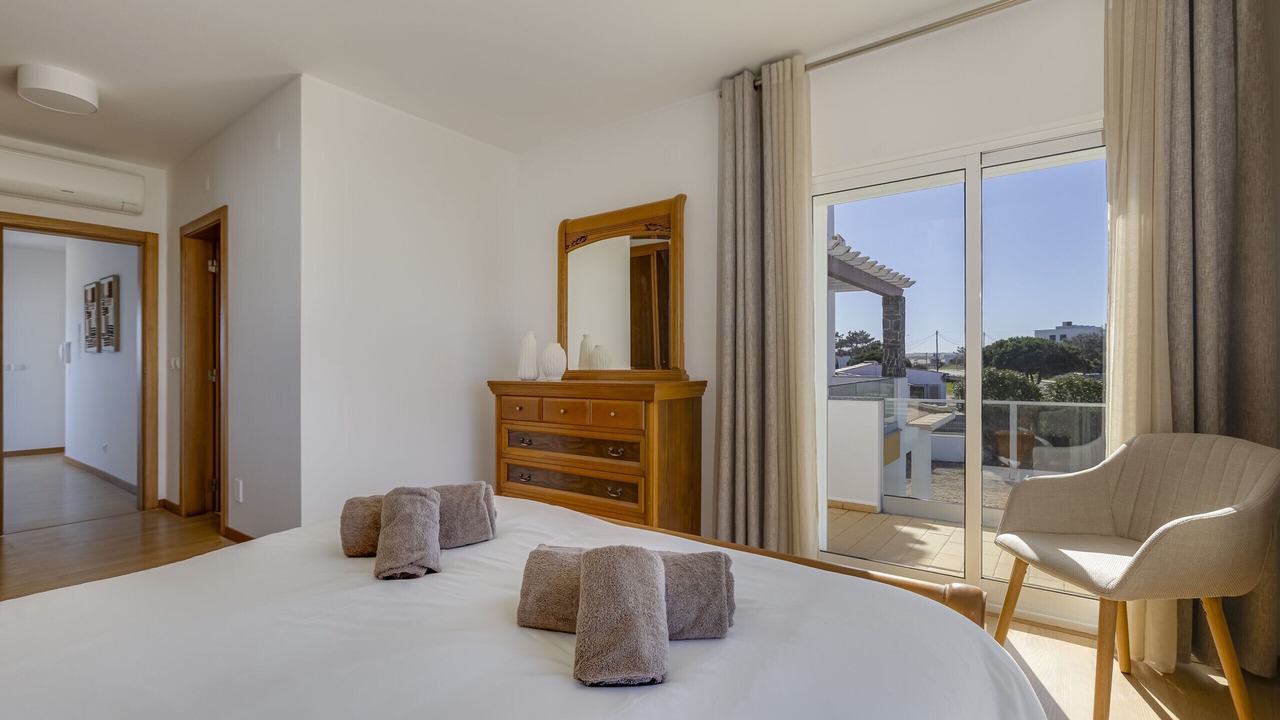 Photo of Bedroom in Aljezur