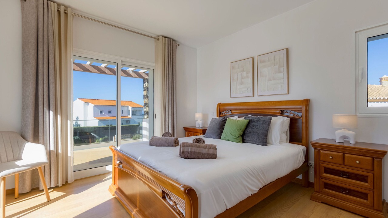 Photo of Bedroom in Aljezur