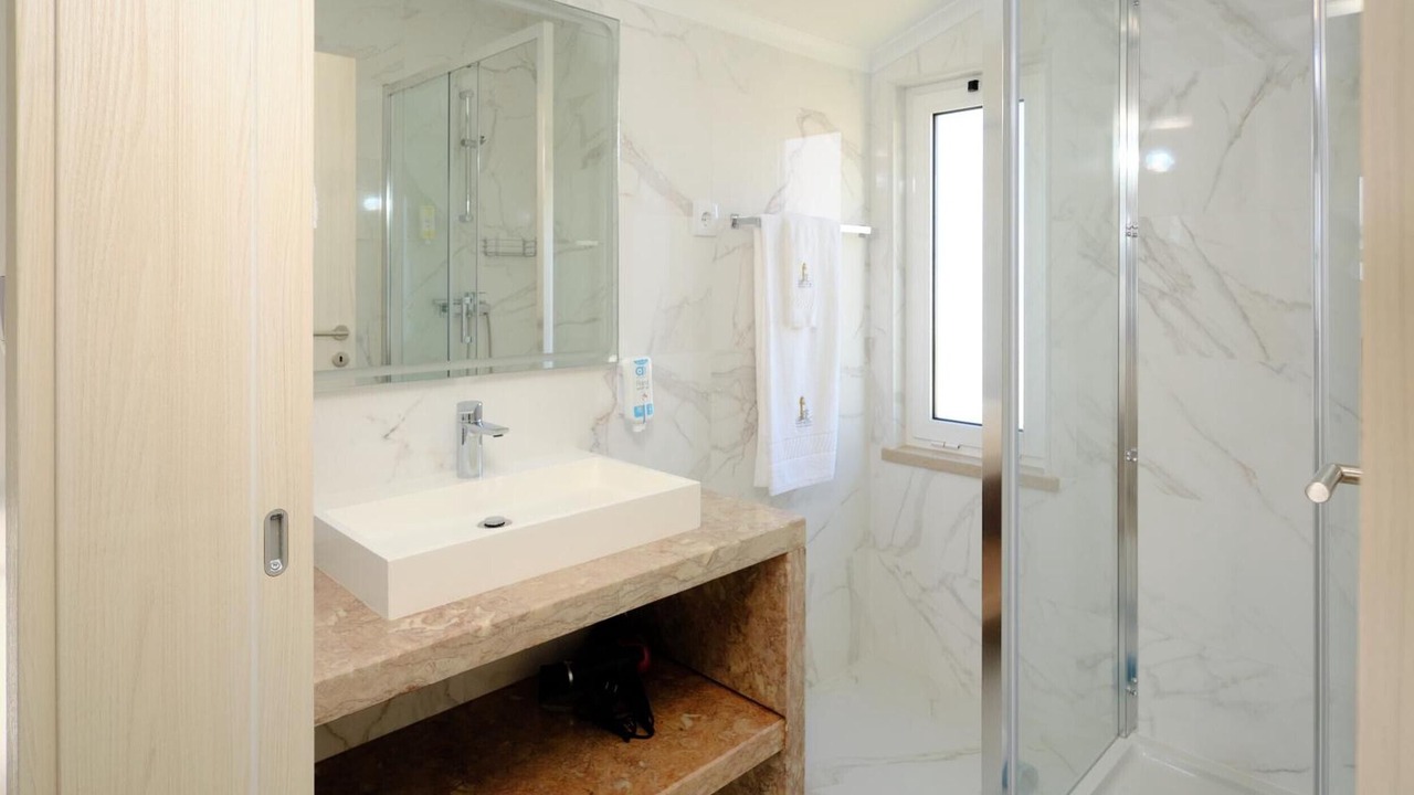Photo of Bathroom in Famalicao