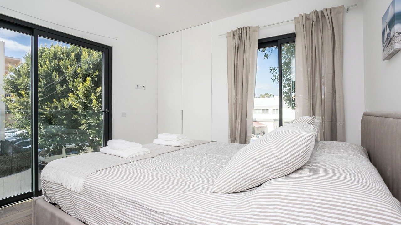 Photo of Bedroom in Moncarapacho e Fuseta