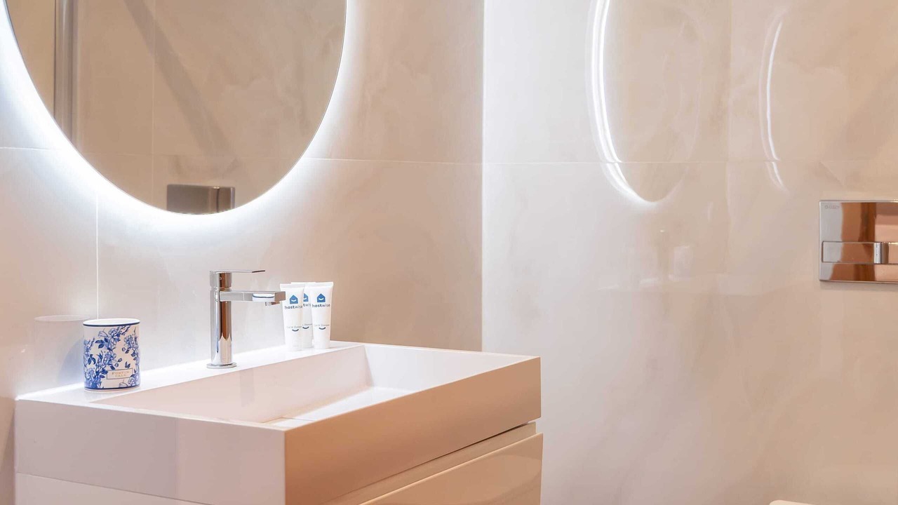 Photo of Bathroom in Paranhos