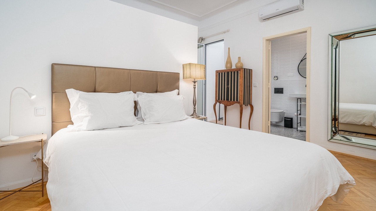 Photo of Bedroom in Portimao City Centre