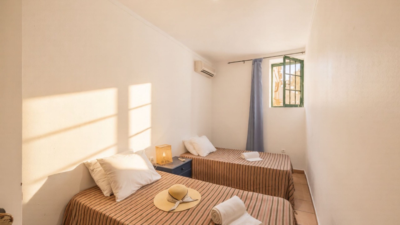 Photo of Bedroom in Moncarapacho e Fuseta