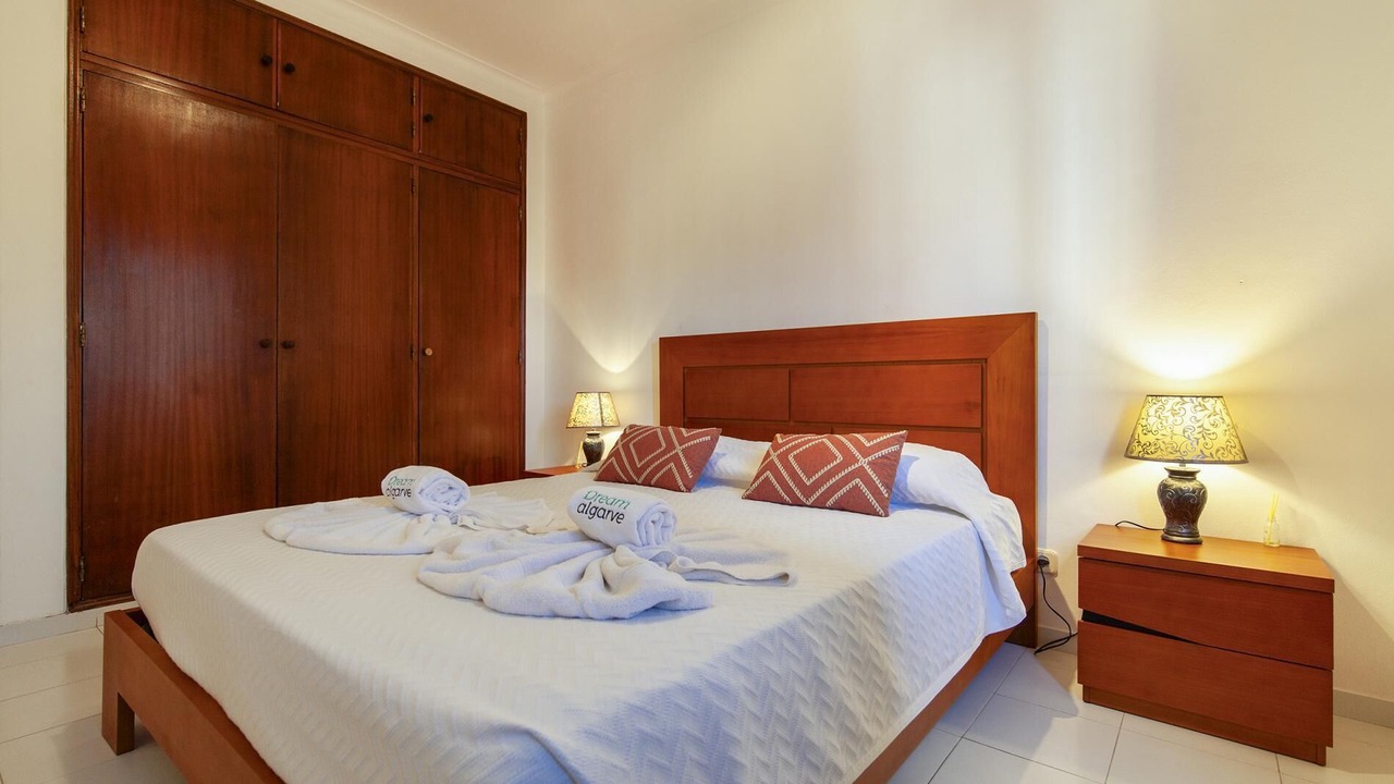 Photo of Bedroom in Praia da Rocha
