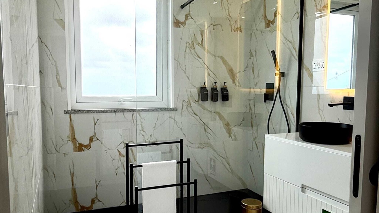Photo of Bathroom in Santa Cruz das Flores