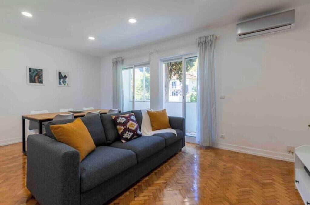 Photo of Livingroom in Carcavelos
