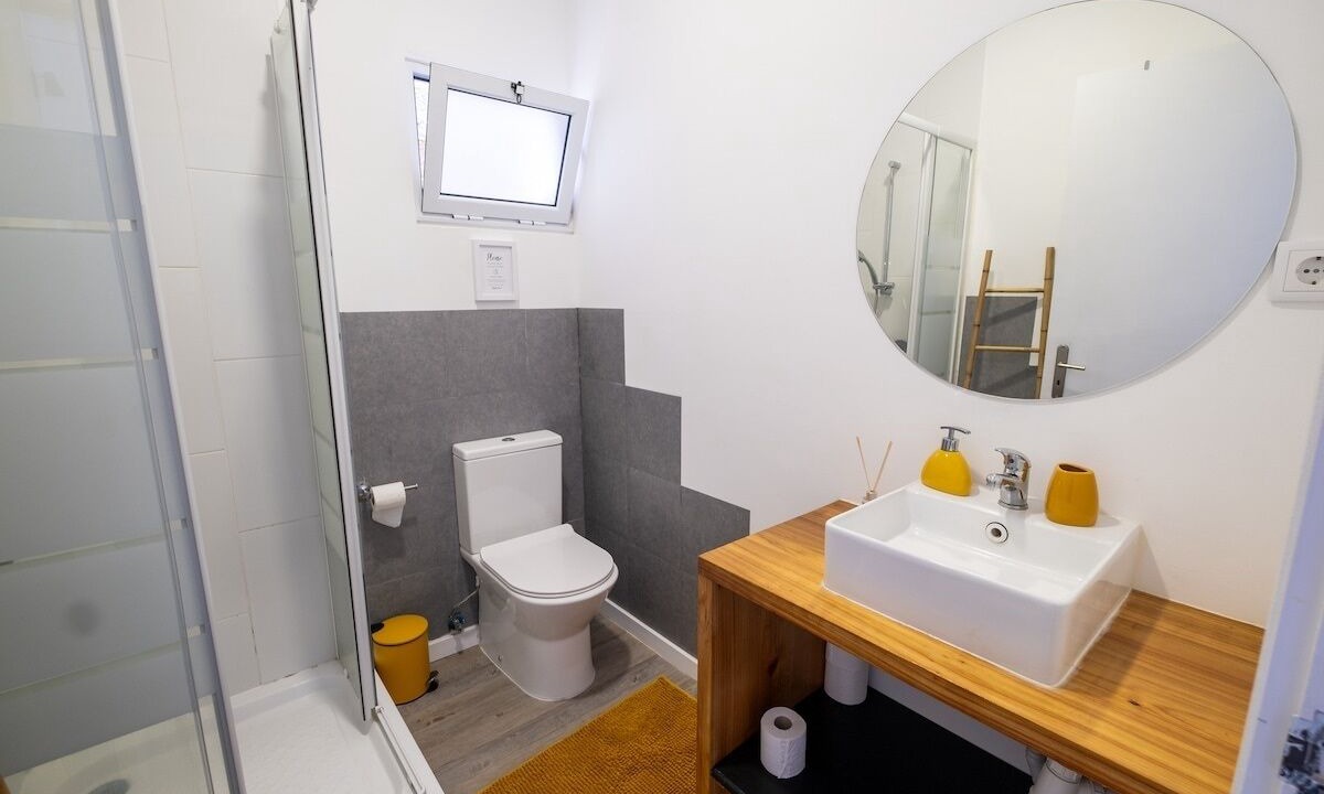 Photo of Bathroom in Ponta Delgada