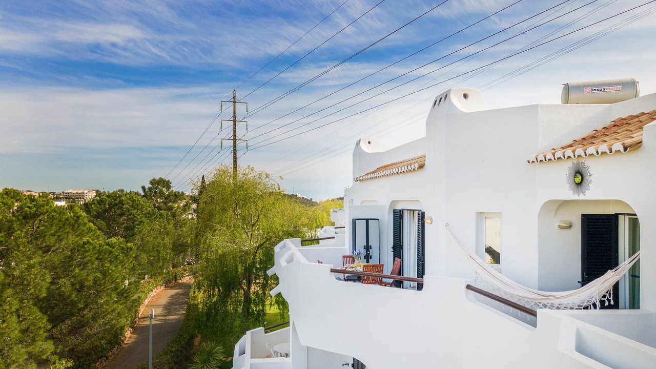Photo of Patio Balcony in Alpouvar