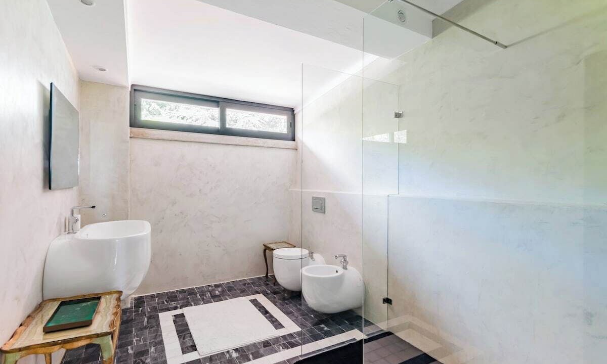 Photo of Bathroom in Estoril