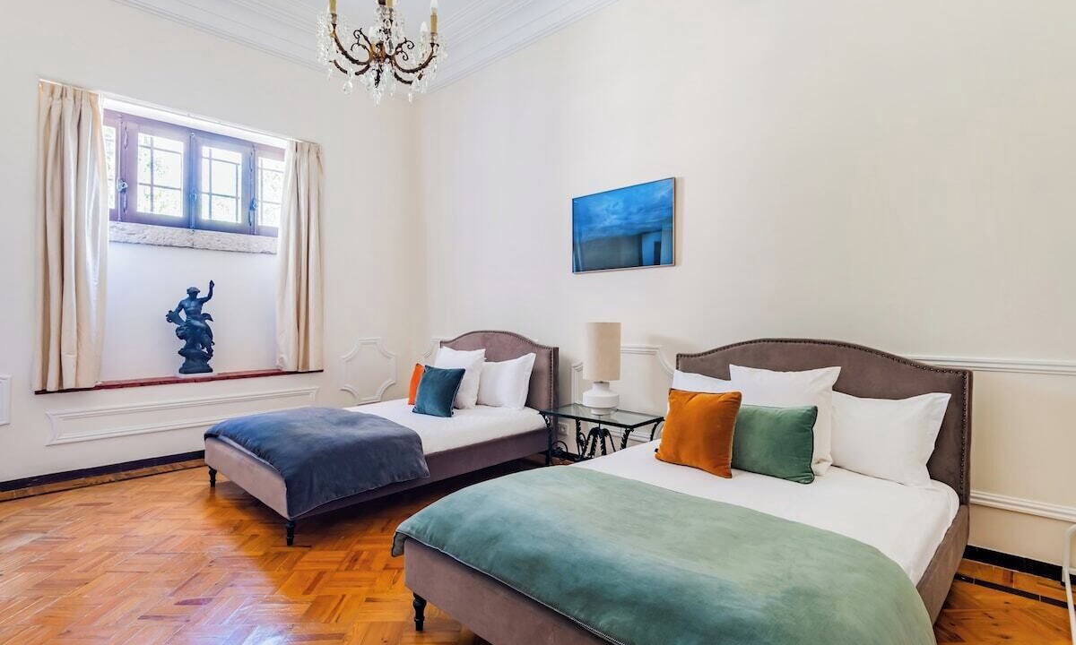 Photo of Bedroom in Estoril