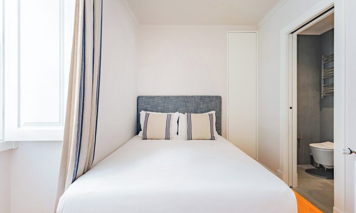 Photo of Bedroom in Cascais