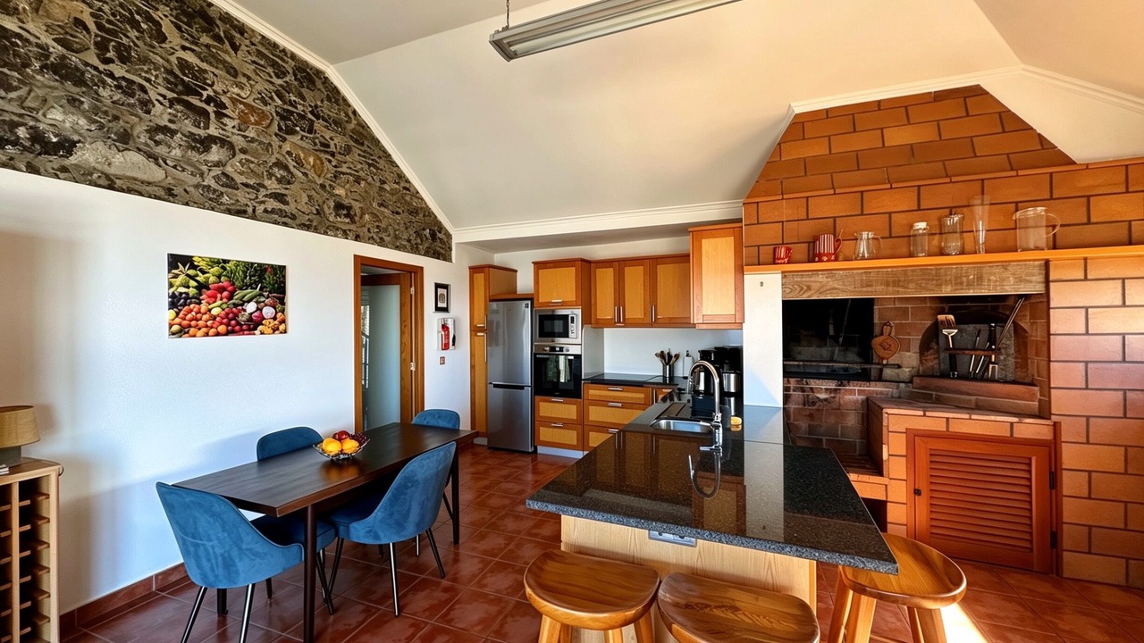 Photo of Kitchen in Calheta