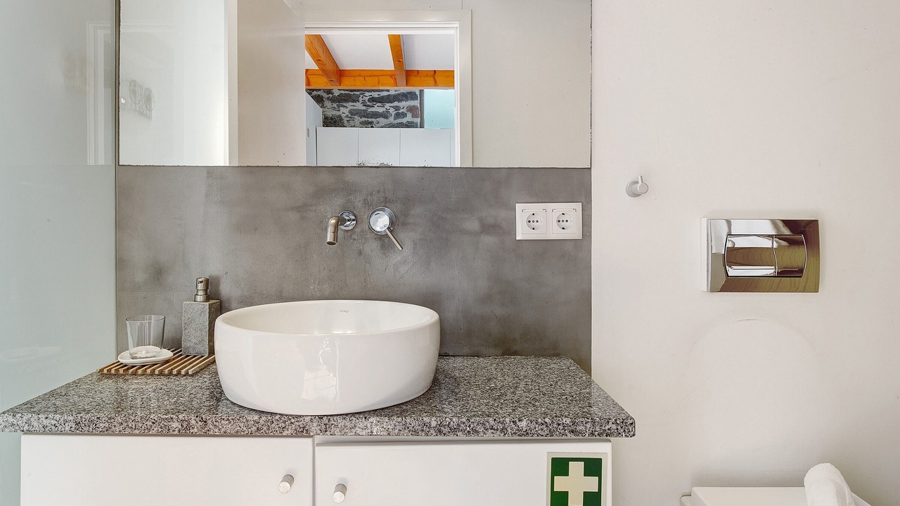 Photo of Bathroom in Prazeres