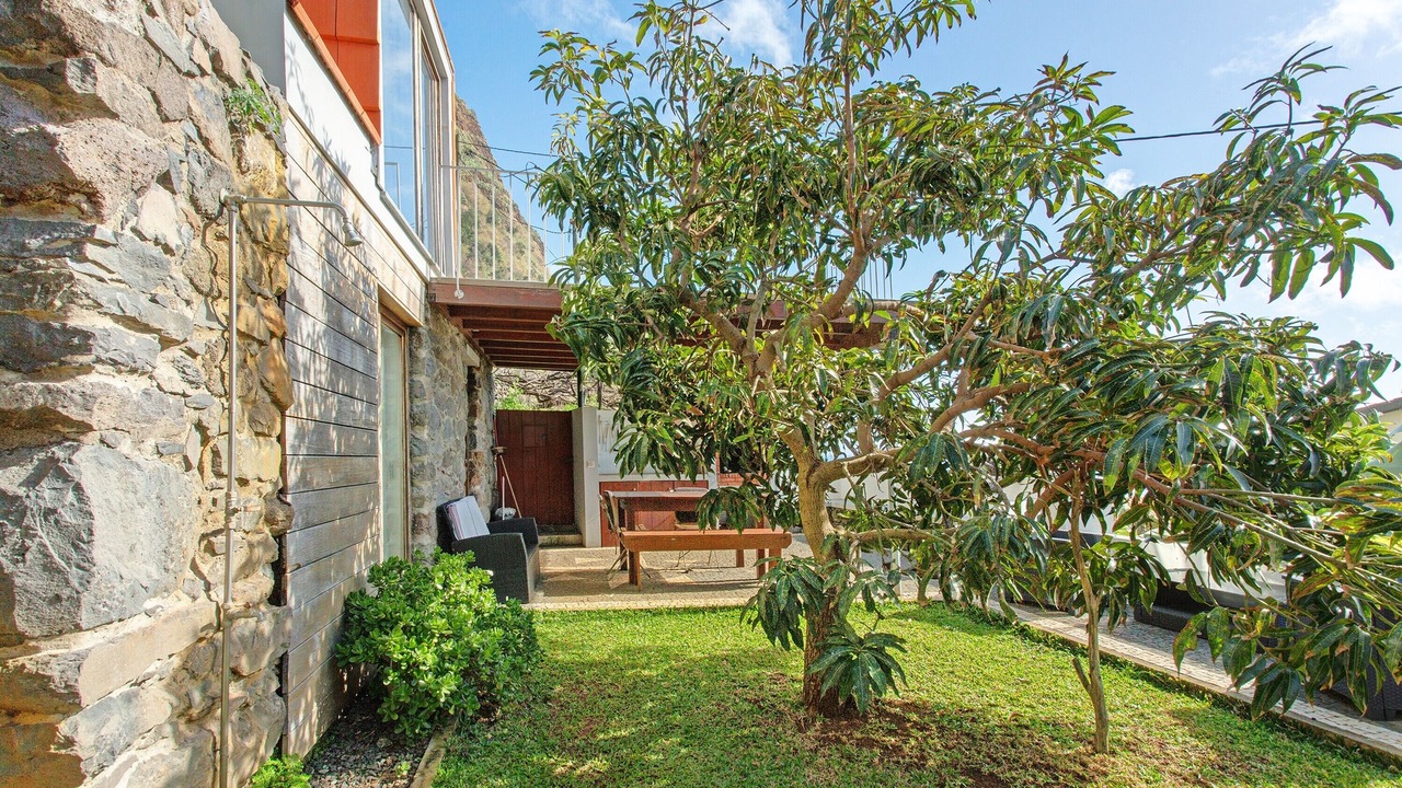Photo of Patio Balcony in Prazeres