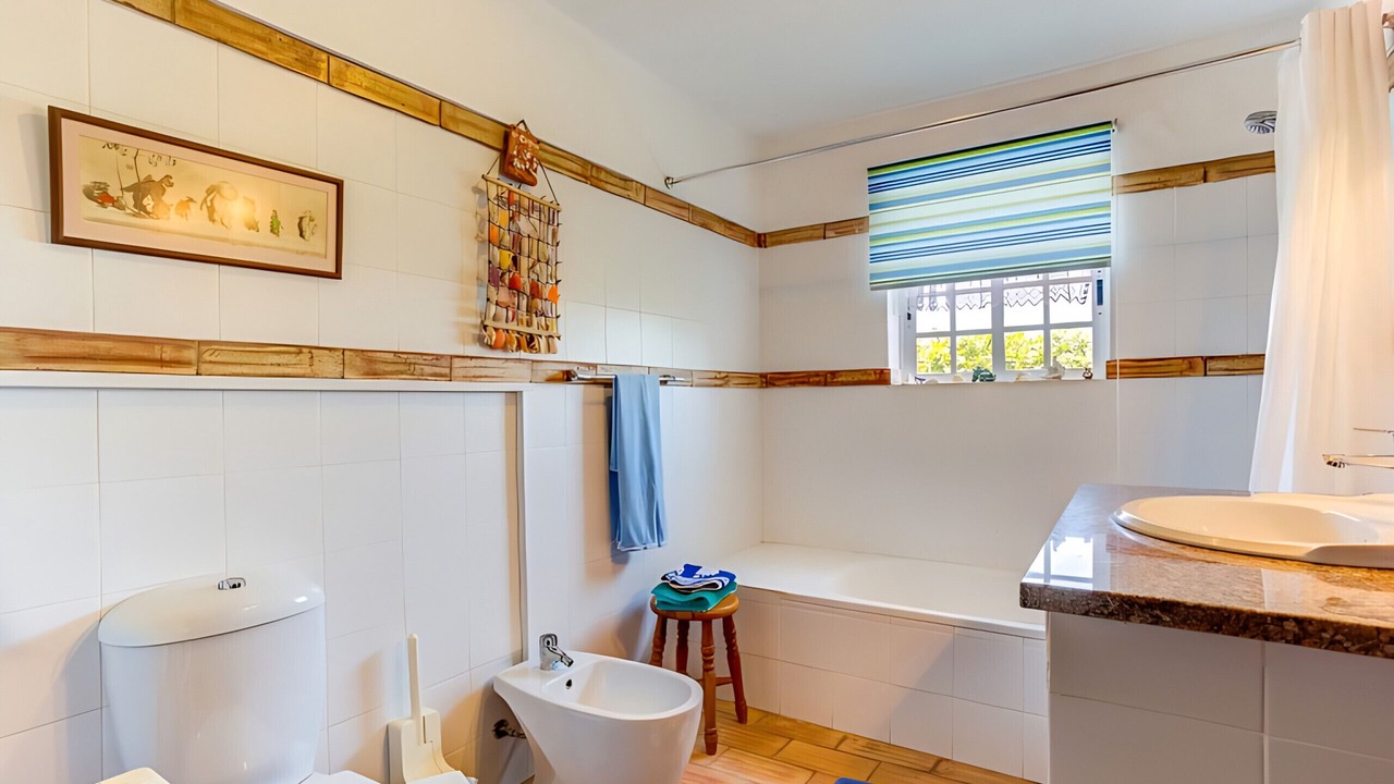 Photo of Bathroom in Alcalar