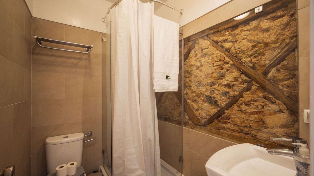 Photo of Bathroom in Santo Estevao