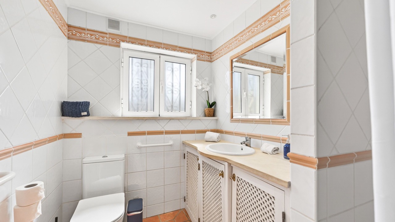 Photo of Bathroom in Alfa-Mar