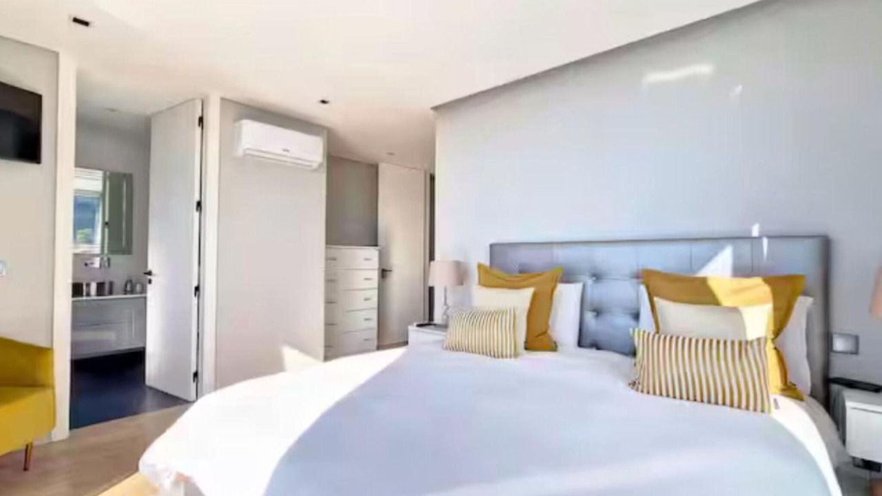 Photo of Bedroom in Santa Luzia