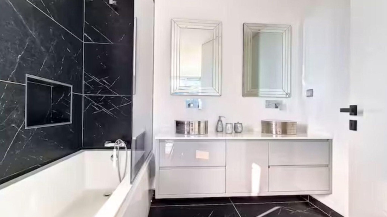 Photo of Bathroom in Santa Luzia