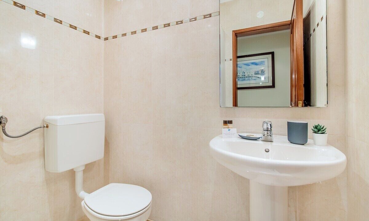 Photo of Bathroom in Lumiar