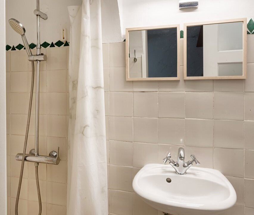 Photo of Bathroom in Cascais