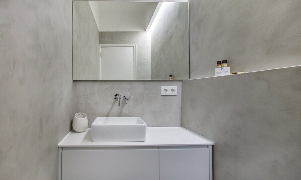 Photo of Bathroom in Alfama