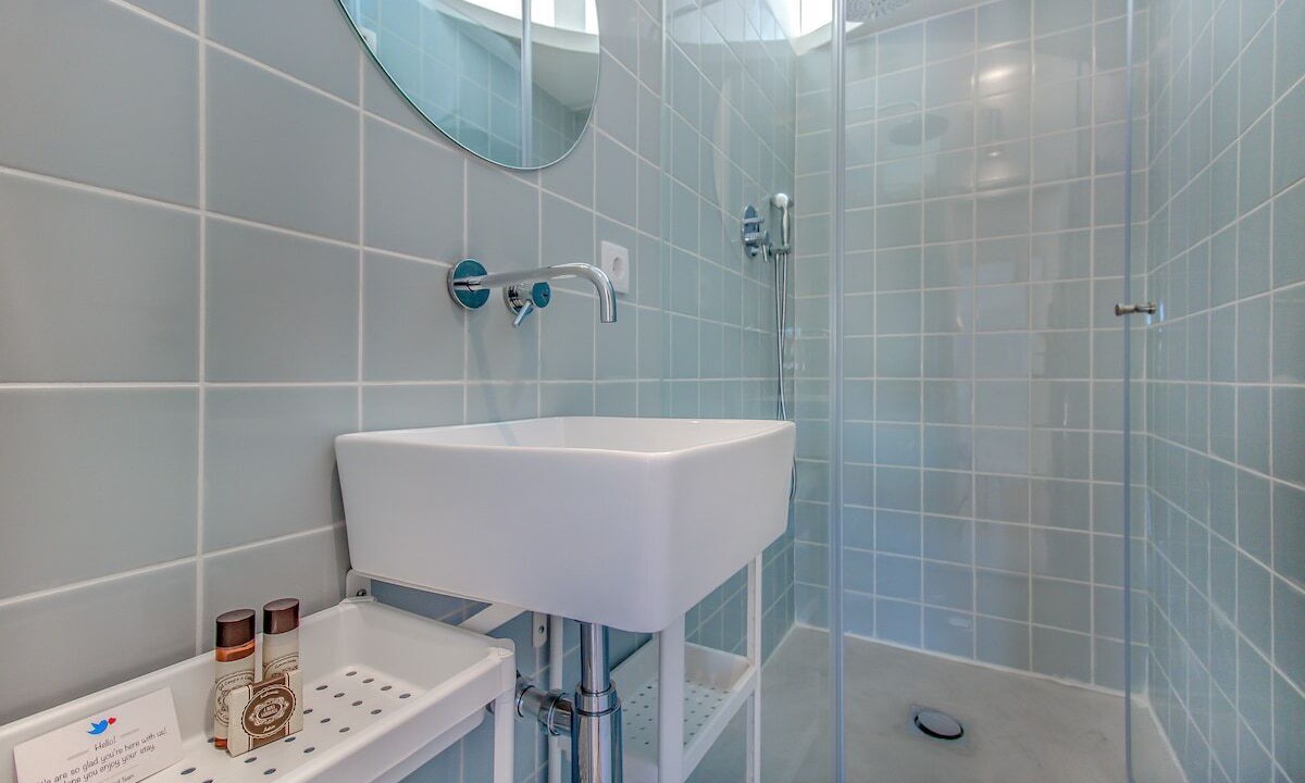 Photo of Bathroom in Alfama