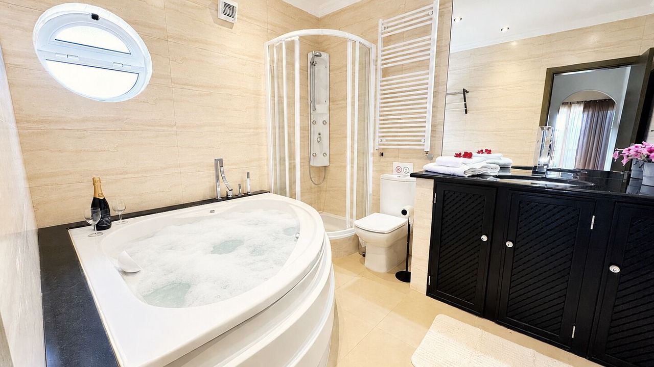 Photo of Bathroom in Sao Bras de Alportel
