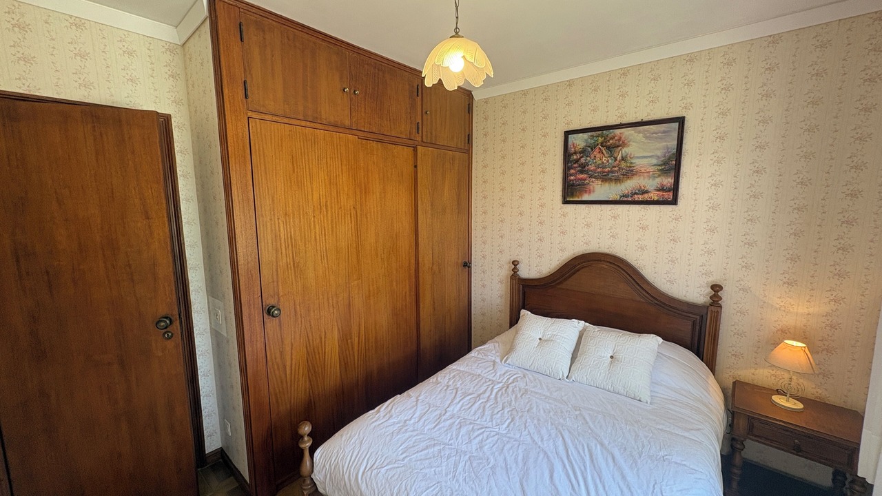 Photo of Bedroom in Caminha