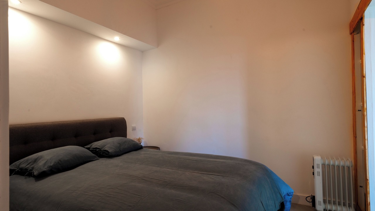 Photo of Bedroom in Setubal